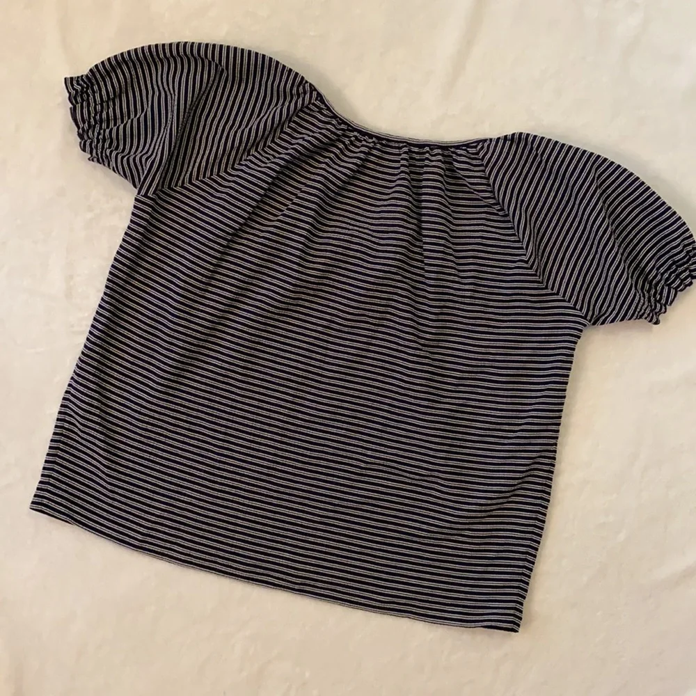 Madewell | Texture & Thread Peasant Top Deep Navy Ellis Striped Blue/White (XS) - Picture 11 of 16